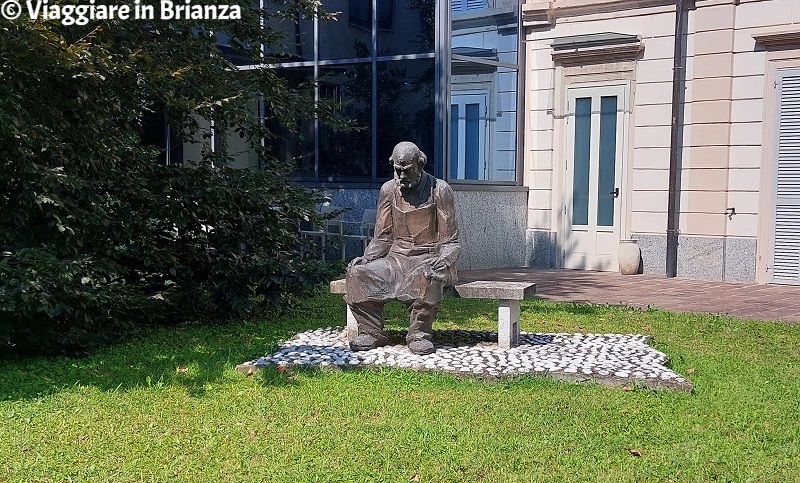 La Statua dell'Intagliatore di Osvaldo Minotti