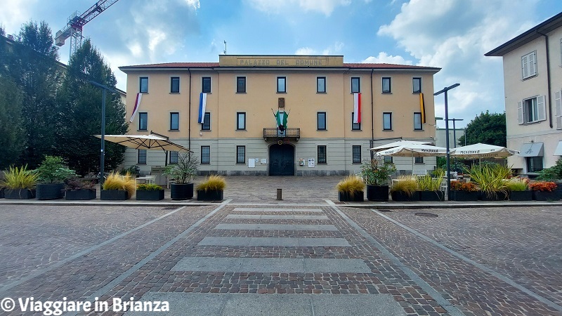 Il Palazzo del Comune di Meda