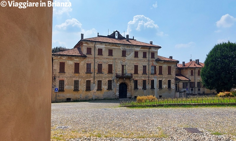 Palazzo De Capitani nel centro storico di Meda