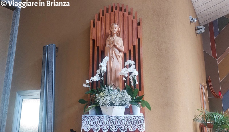 La statua della Madonna in legno della Val Gardena